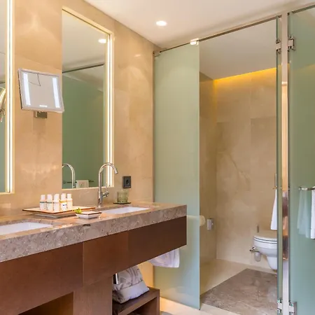 Hotel Castell Son Claret - The Leading Of The World 5*